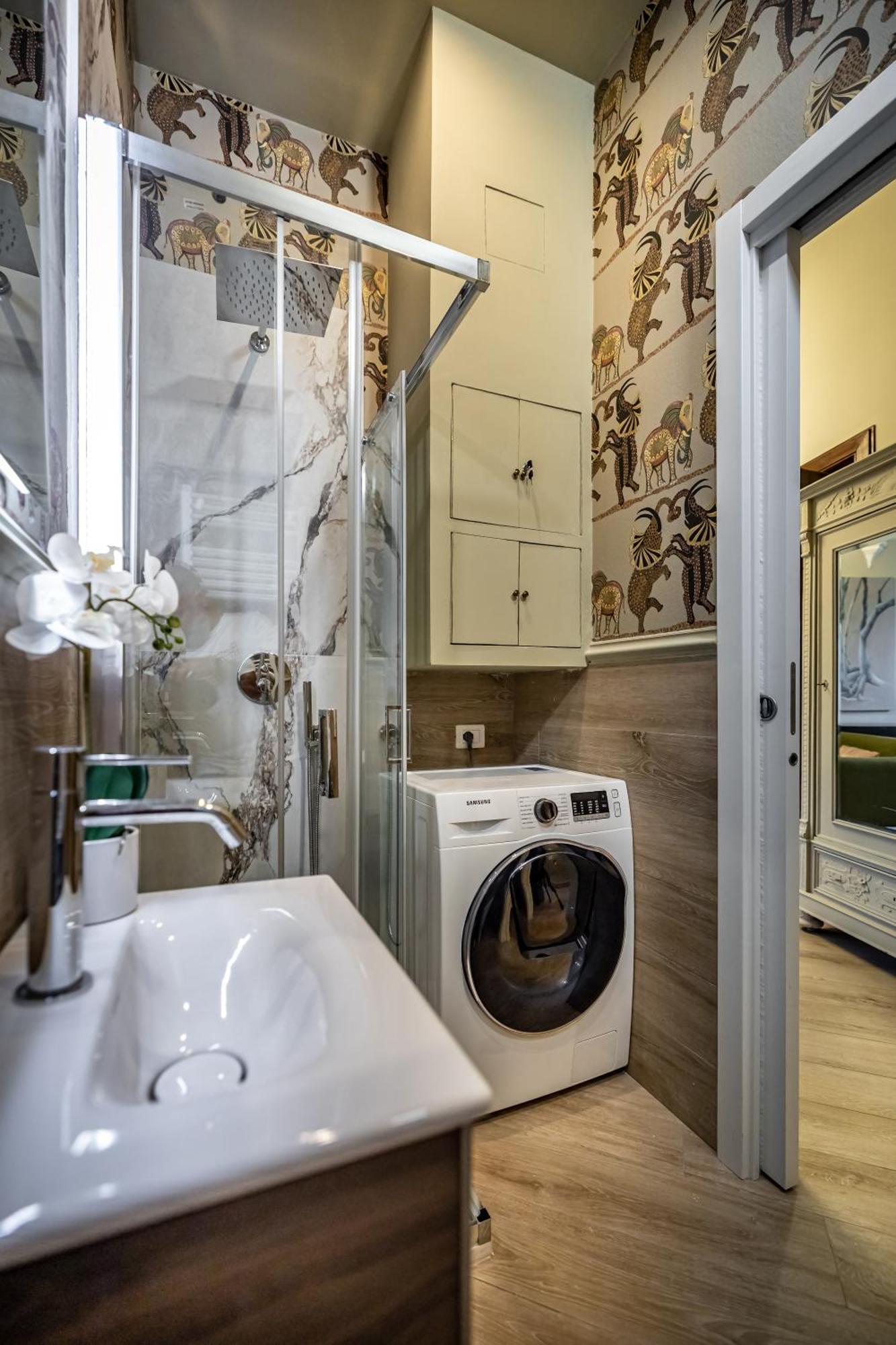 Apartment Yd Bright And Luxury Art Florenz